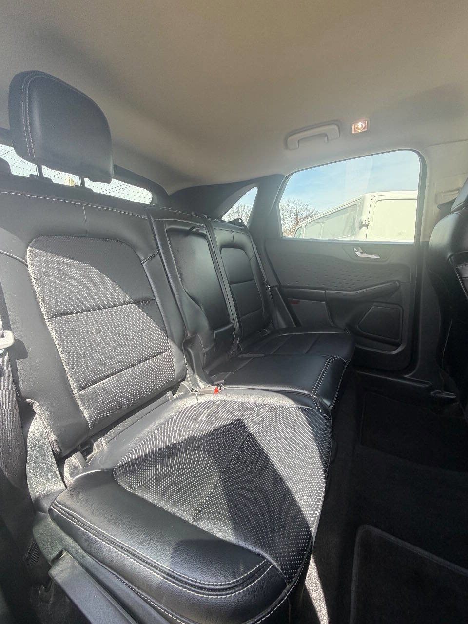 Used 2020 Ford Escape SEL AWD/4WD image 35