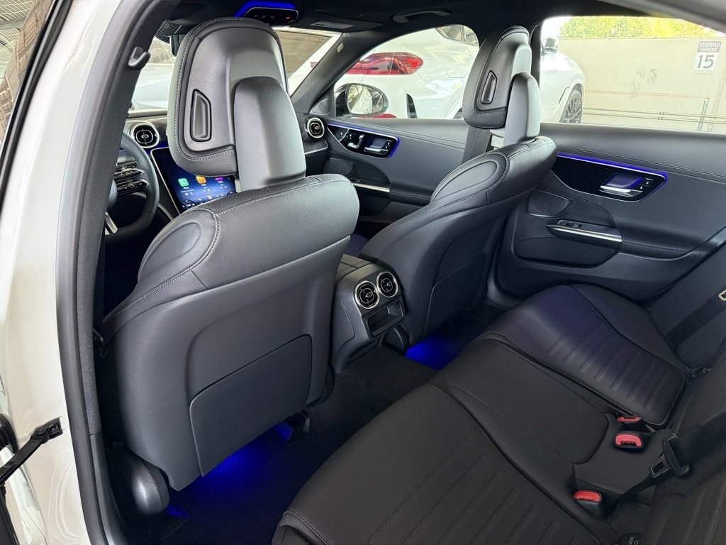 New 2025 Mercedes-Benz C 300 Sedan image 9