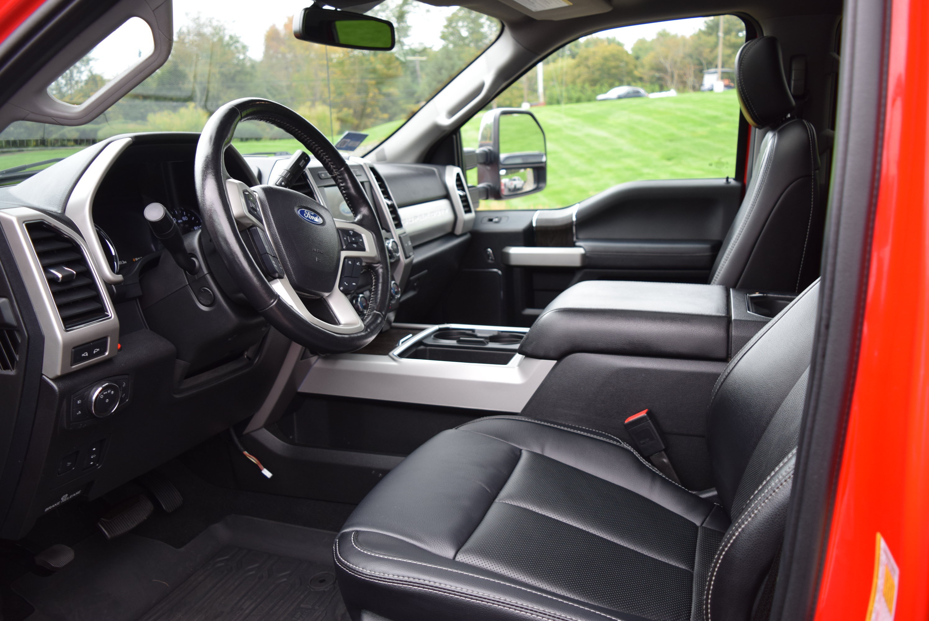 Used 2021 Ford F350 Lariat w/ Lariat Ultimate Package AWD/4WD image 10
