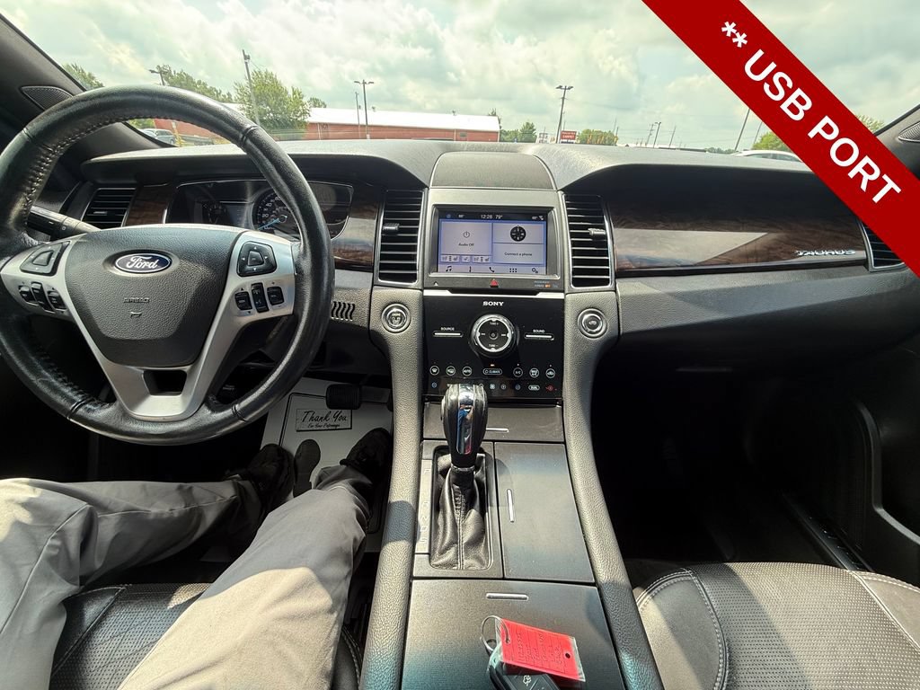 Used 2019 Ford Taurus Limited FWD image 22