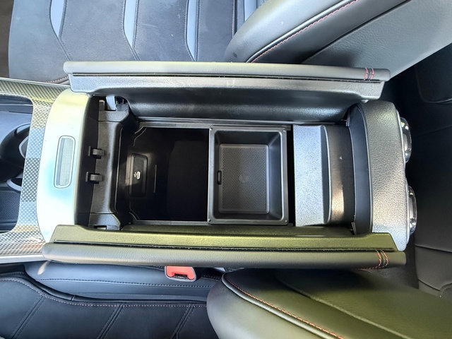 Used 2025 Mercedes-Benz GLC 43 AMG 4MATIC image 37