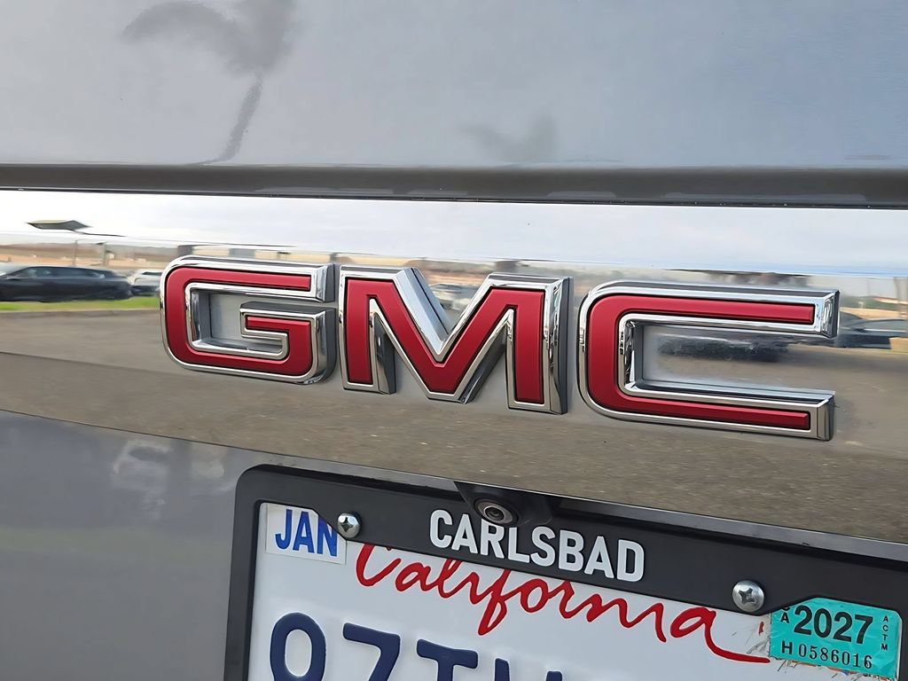 Used 2022 GMC Yukon SLT w/ SLT Premium Package AWD/4WD image 32