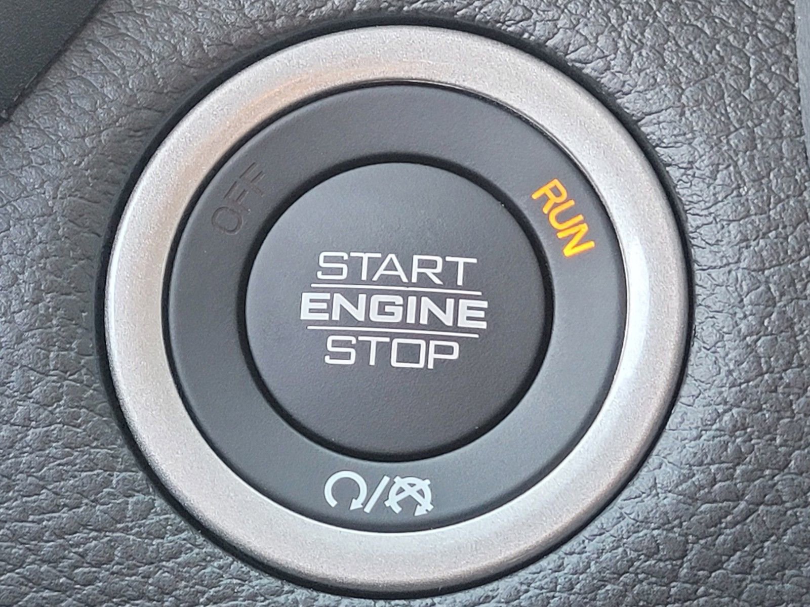 New 2025 RAM 1500 Laramie image 23