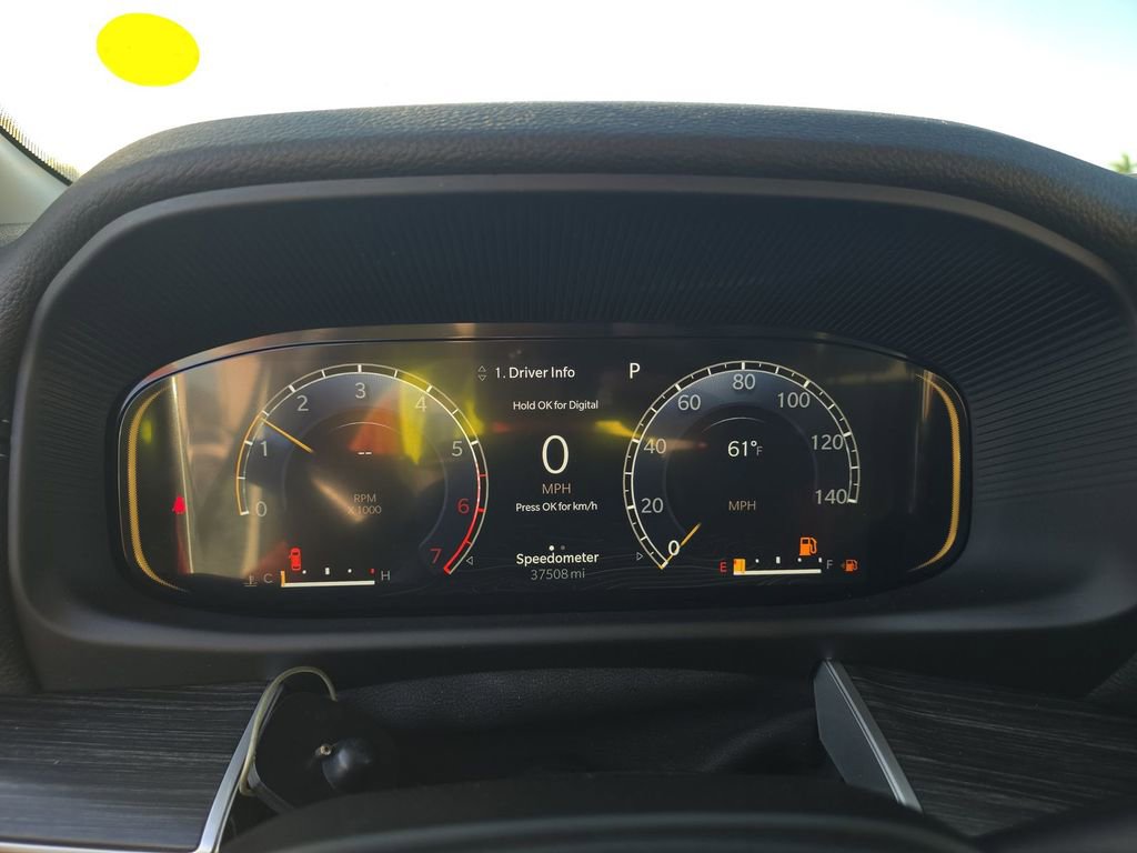 Used 2023 Jeep Wagoneer Series II w/ Premium Group I image 2