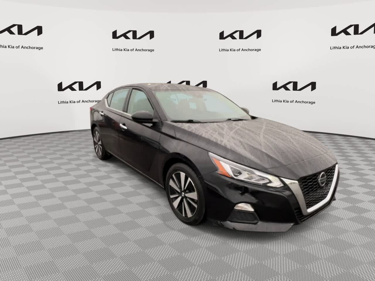 Used 2021 Nissan Altima 2.5 SV FWD image 3