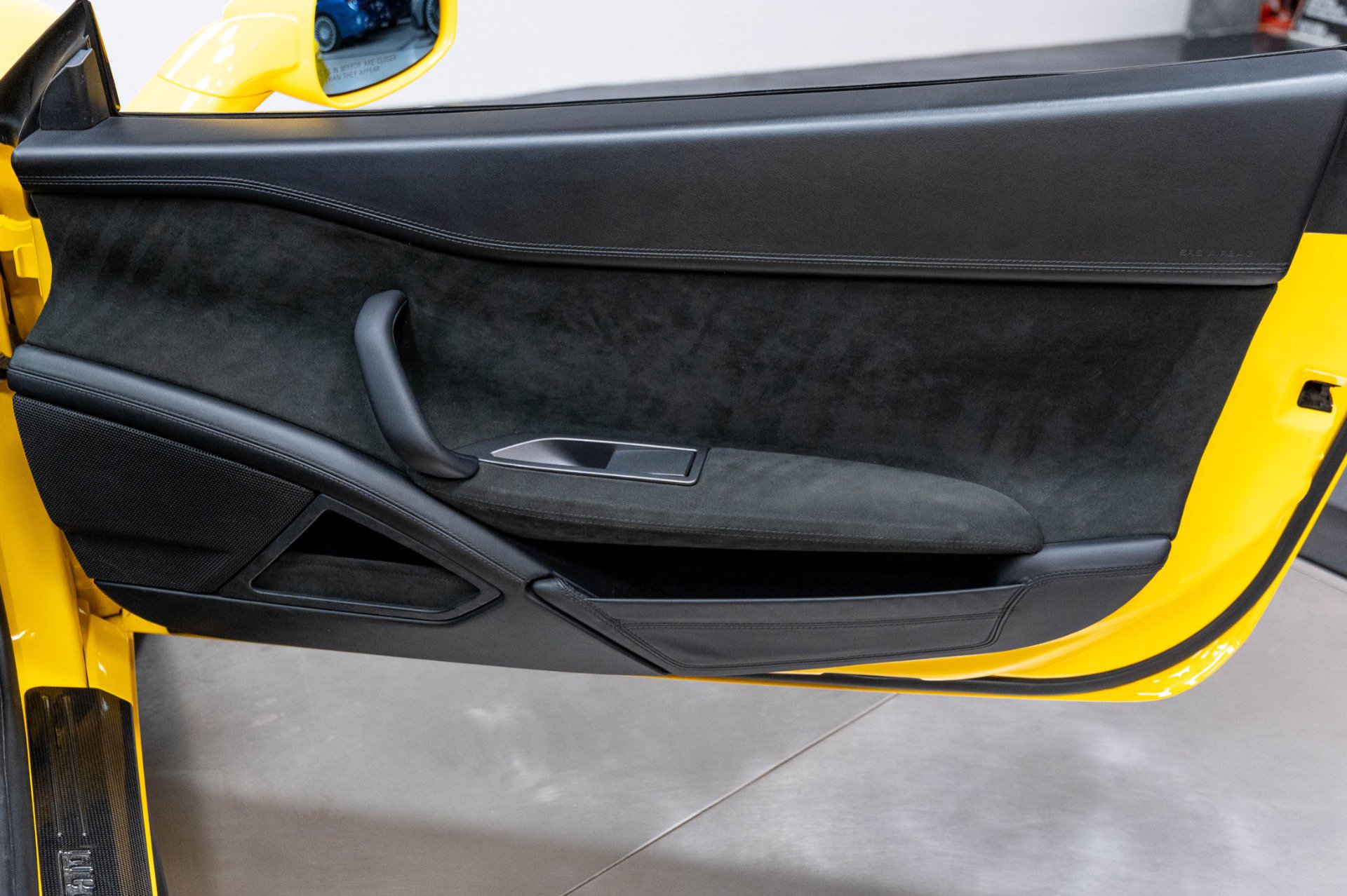 Used 2010 Ferrari 458 Italia Coupe RWD image 28
