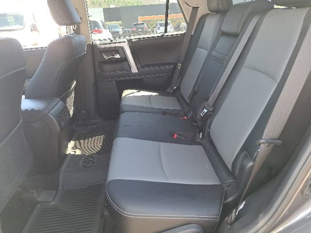 Used 2023 Toyota 4Runner SR5 Premium w/ Moonroof Package AWD/4WD image 11