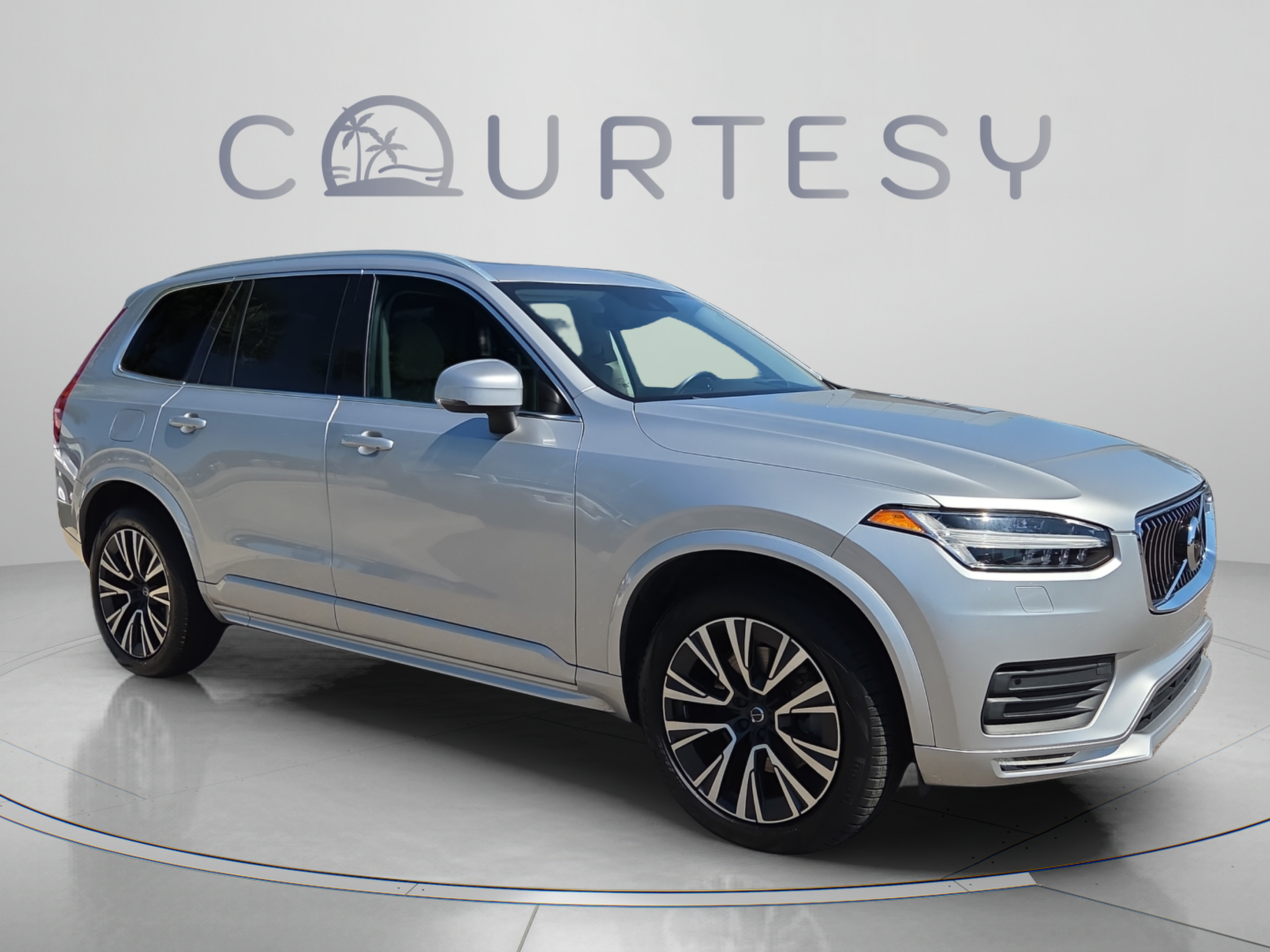 Used 2021 Volvo XC90 T6 Momentum w/ Advanced Package AWD/4WD image 7