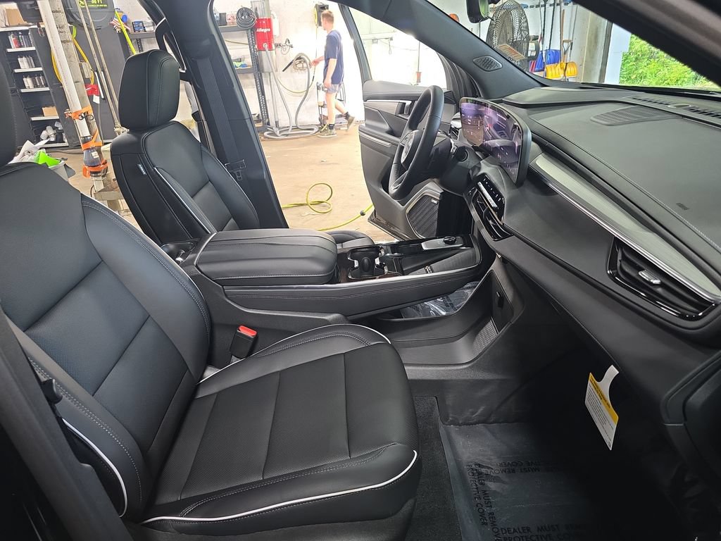 New 2027 Buick Enclave Preferred w/ Power Package FWD image 10