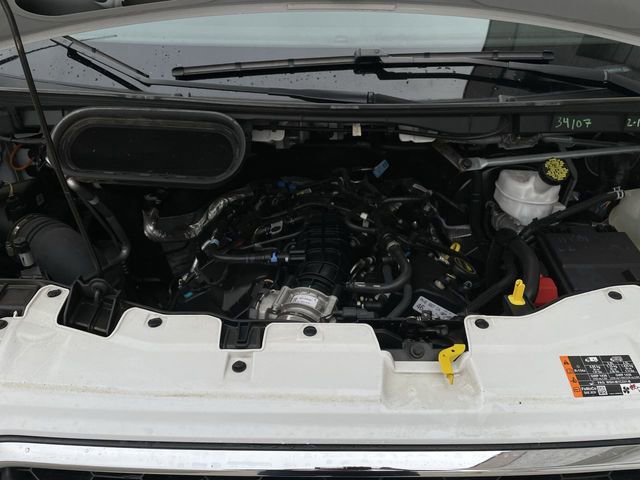 Used 2024 Ford Transit 350 XLT image 26