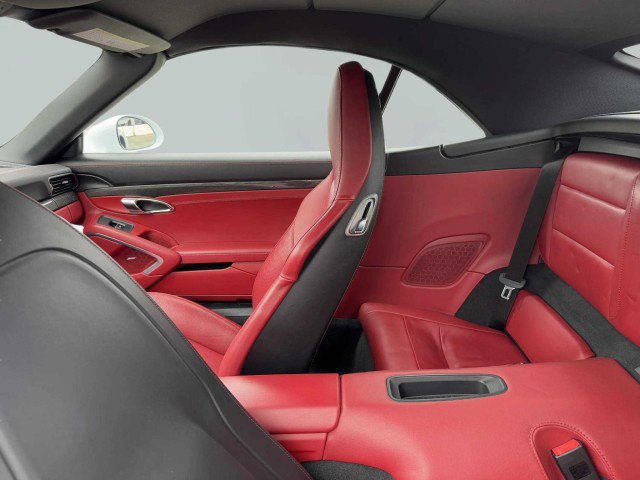 Used 2016 Porsche 911 Turbo S image 22