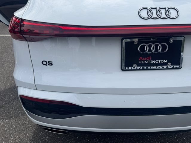 Used 2025 Audi Q5 Premium w/ Convenience Package AWD/4WD image 36