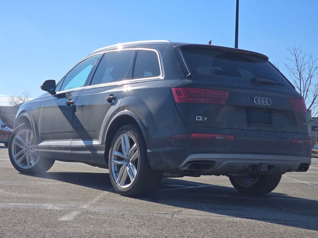 Used 2017 Audi Q7 3.0T Prestige image 12