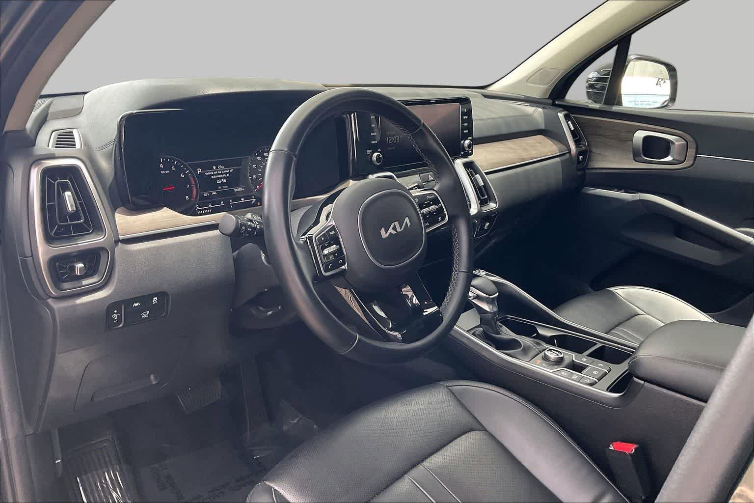 Used 2023 Kia Sorento X-Line EX AWD/4WD image 18