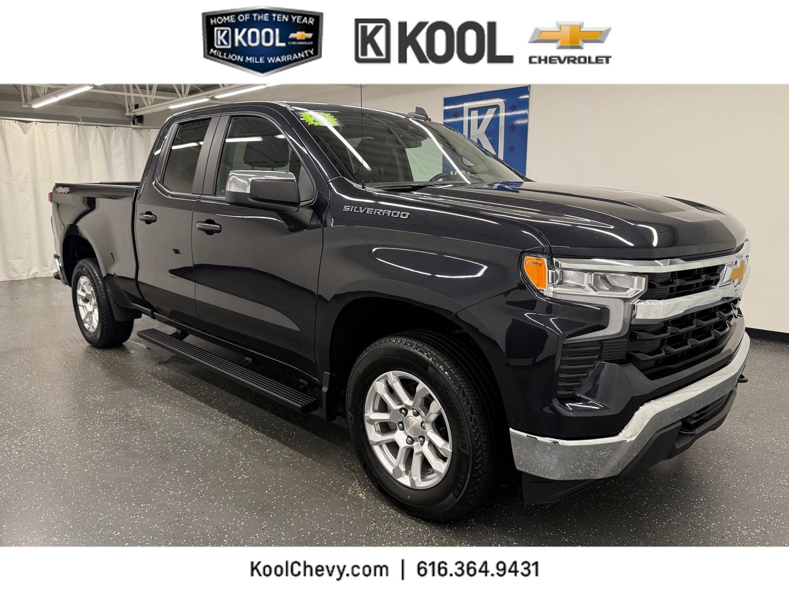 Used 2023 Chevrolet Silverado 1500 LT AWD/4WD image 1