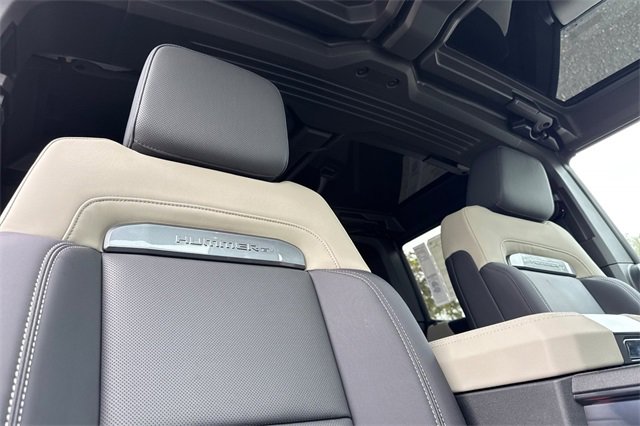 New 2026 GMC Hummer EV SUV image 19