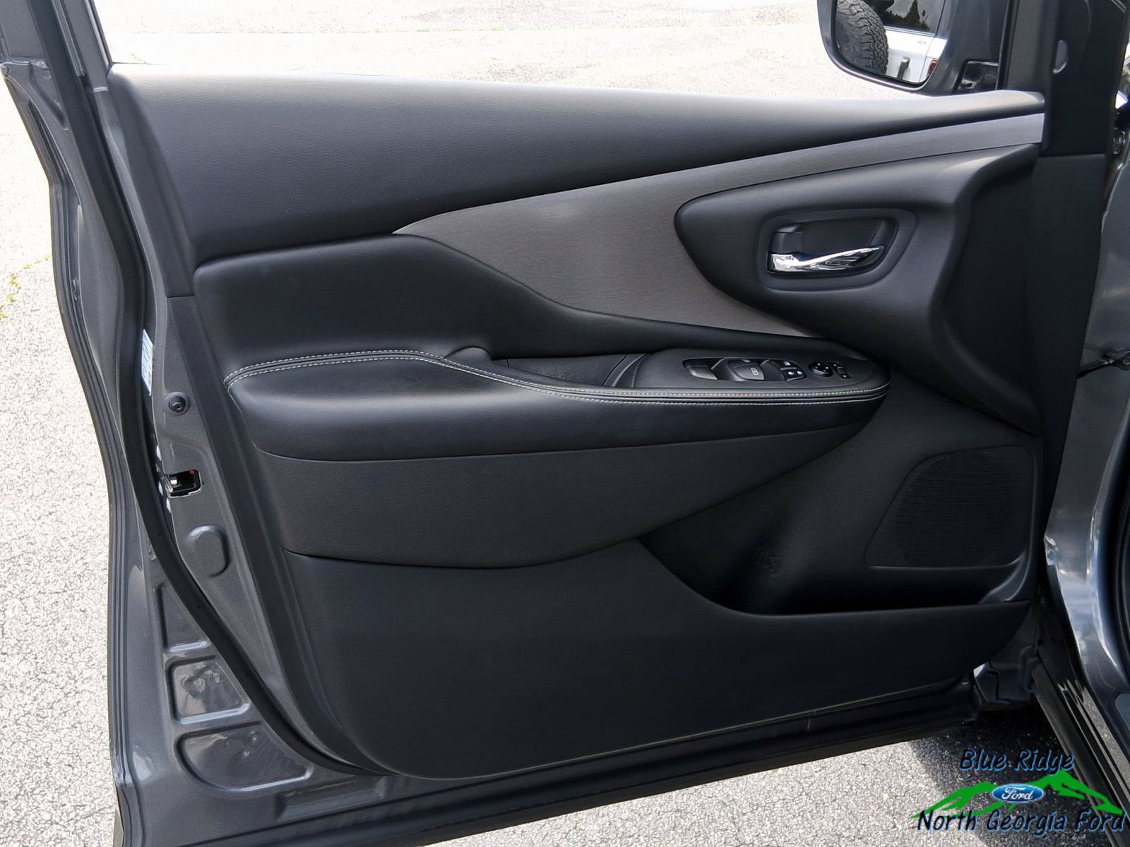 Used 2021 Nissan Murano SV FWD image 10