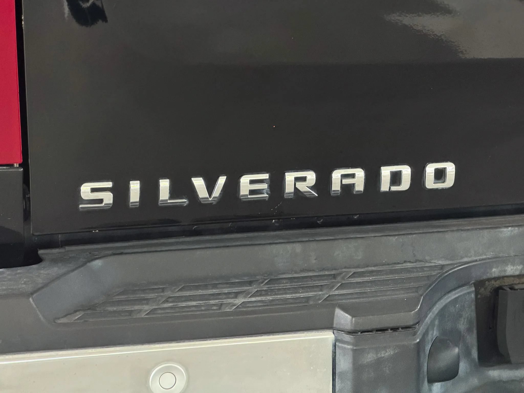 Used 2011 Chevrolet Silverado 2500 LT w/ Interior Plus Package AWD/4WD image 15
