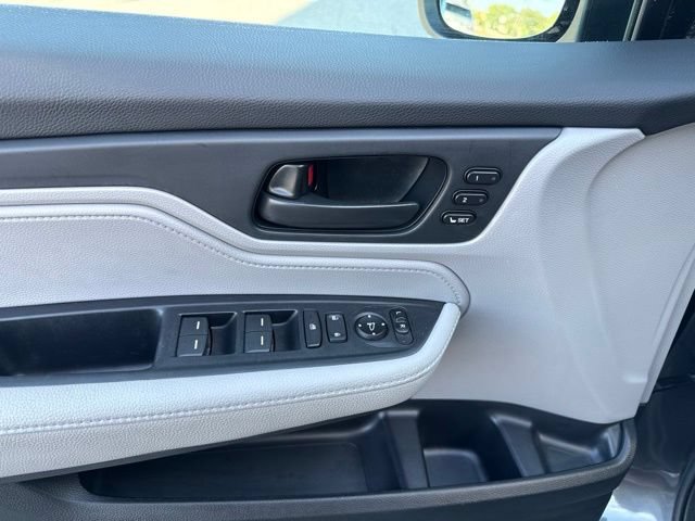Certified 2023 Honda Odyssey EX-L image 21