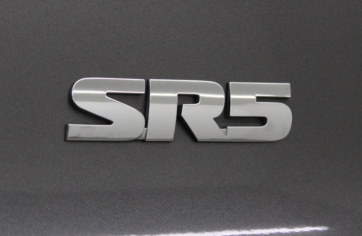 Used 2018 Toyota 4Runner SR5 Premium RWD image 31