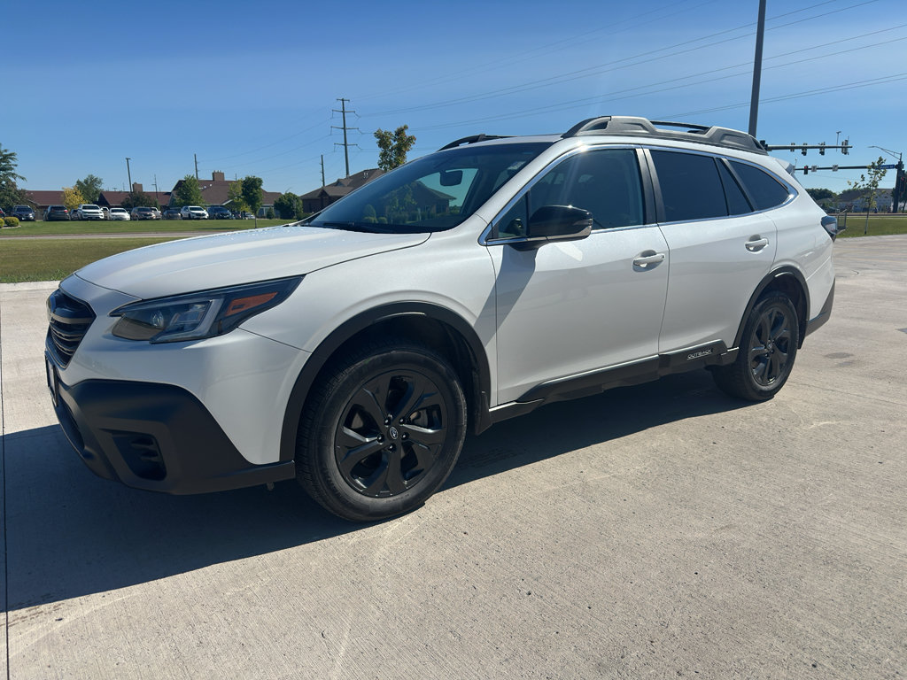 Used 2021 Subaru Outback Onyx Edition XT w/ Popular Package #2 AWD/4WD image 2