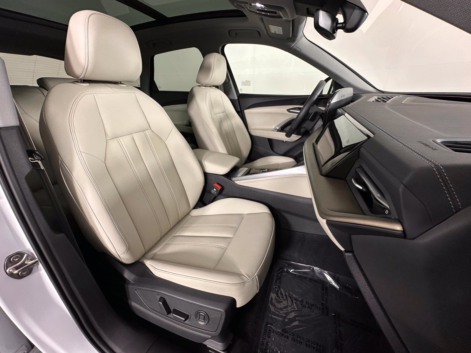 Used 2025 Audi Q5 Premium AWD/4WD image 5