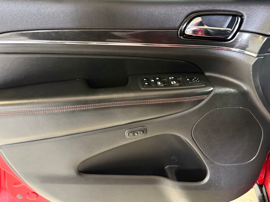 Used 2019 Jeep Grand Cherokee Trailhawk image 11