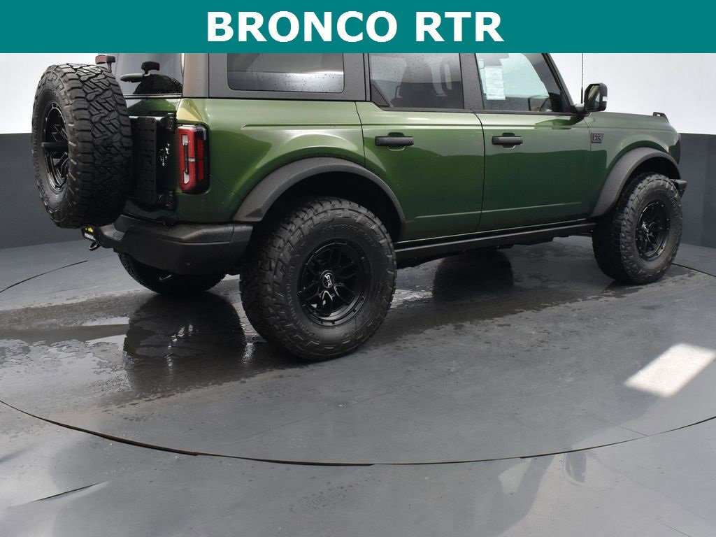 New 2025 Ford Bronco Badlands image 4