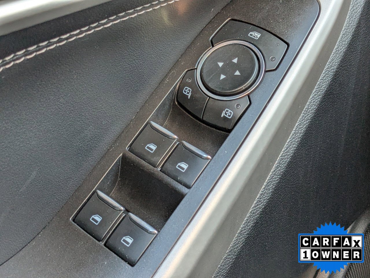 Certified 2022 Ford Explorer XLT w/ Equipment Group 202A image 30