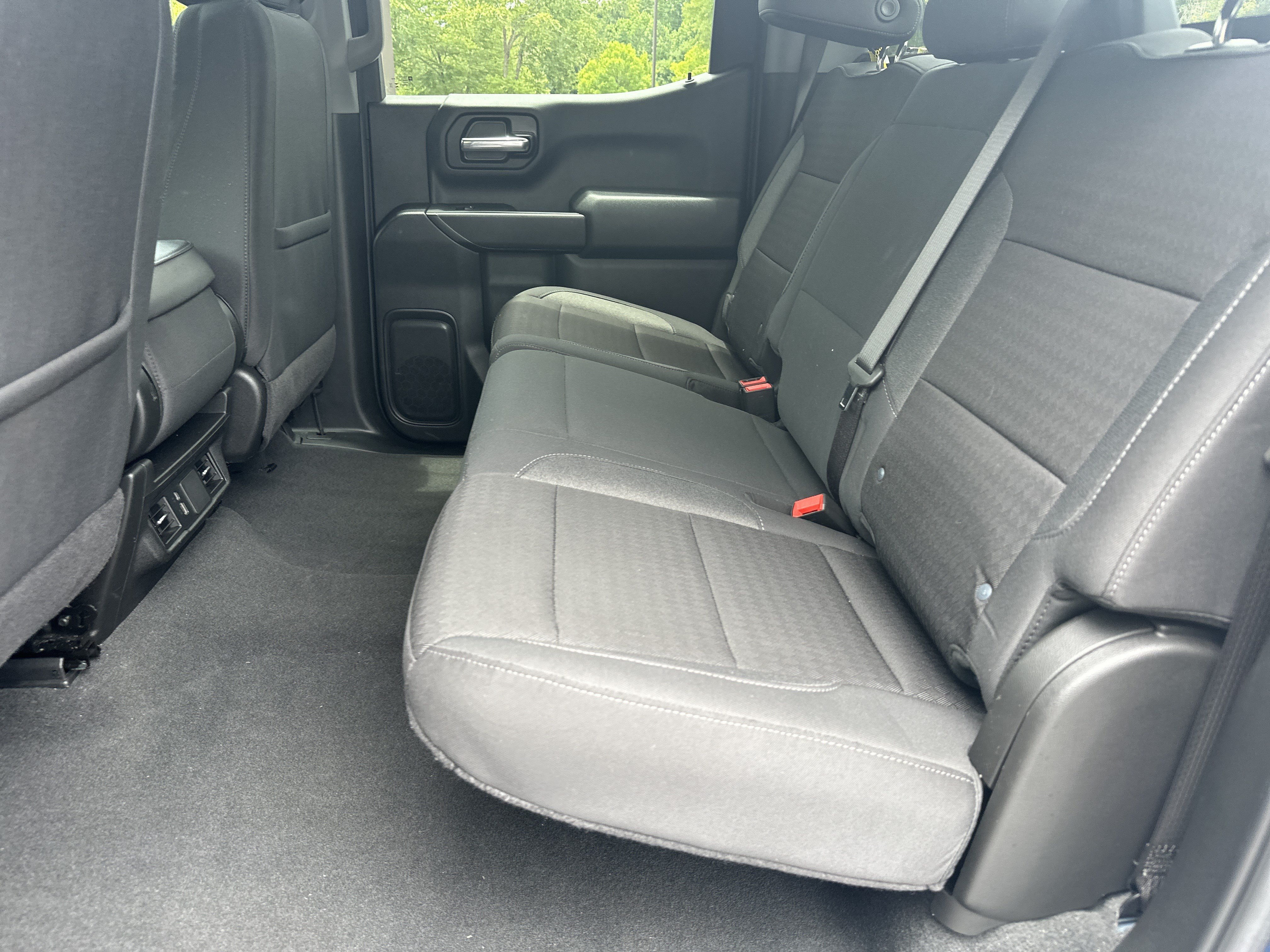 Used 2024 Chevrolet Silverado 1500 Custom RWD image 19