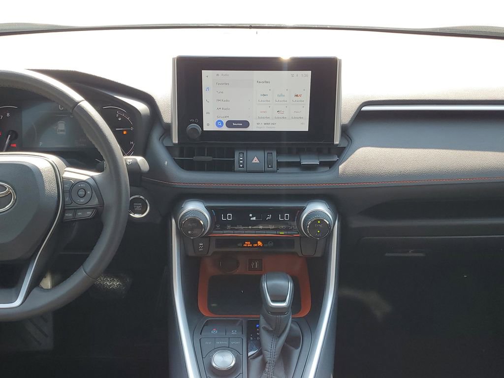 Used 2024 Toyota RAV4 Adventure image 25