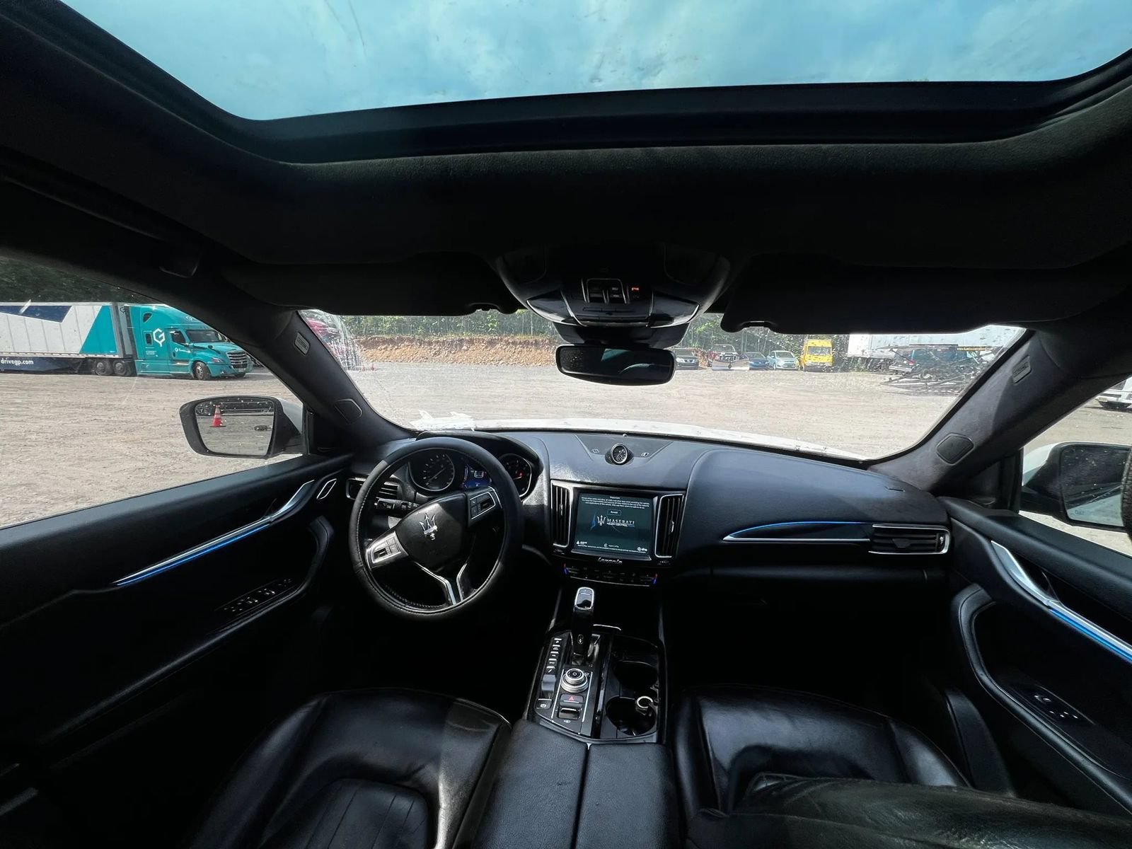 Used 2019 Maserati Levante AWD/4WD image 13