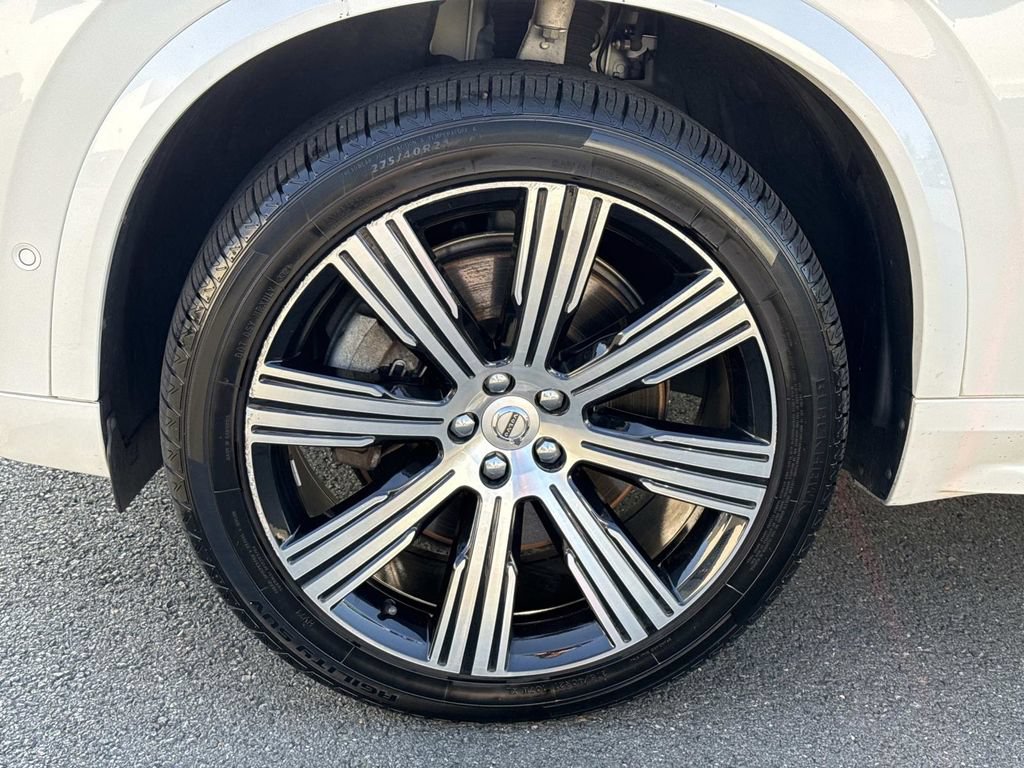 Used 2022 Volvo XC90 T8 Inscription w/ Lounge Package AWD/4WD image 8