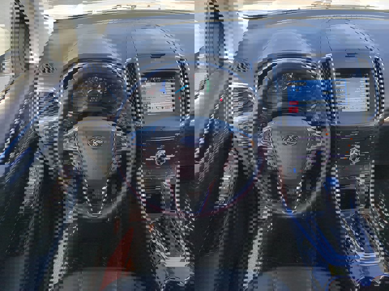 Used 2018 Ford Edge Titanium w/ Equipment Group 301A image 16