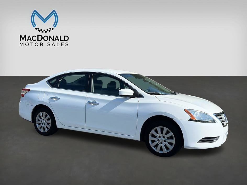 Used 2015 Nissan Sentra SV FWD image 2