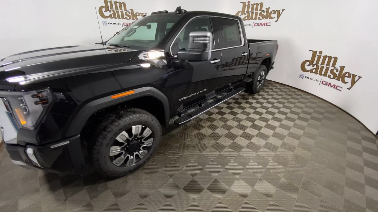 New 2026 GMC Sierra 2500 Denali w/ Denali Reserve Package AWD/4WD image 4