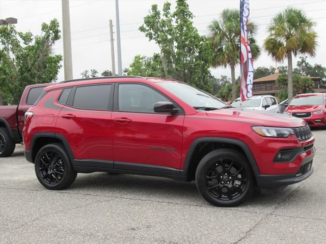 New 2026 Jeep Compass Latitude w/ Mopar Graphics Package image 2
