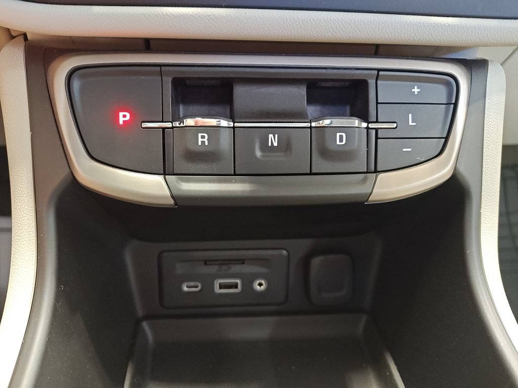 Used 2023 GMC Terrain Denali w/ Denali Premium Package AWD/4WD image 24