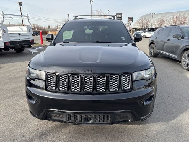 Used 2021 Jeep Grand Cherokee Laredo X image 4