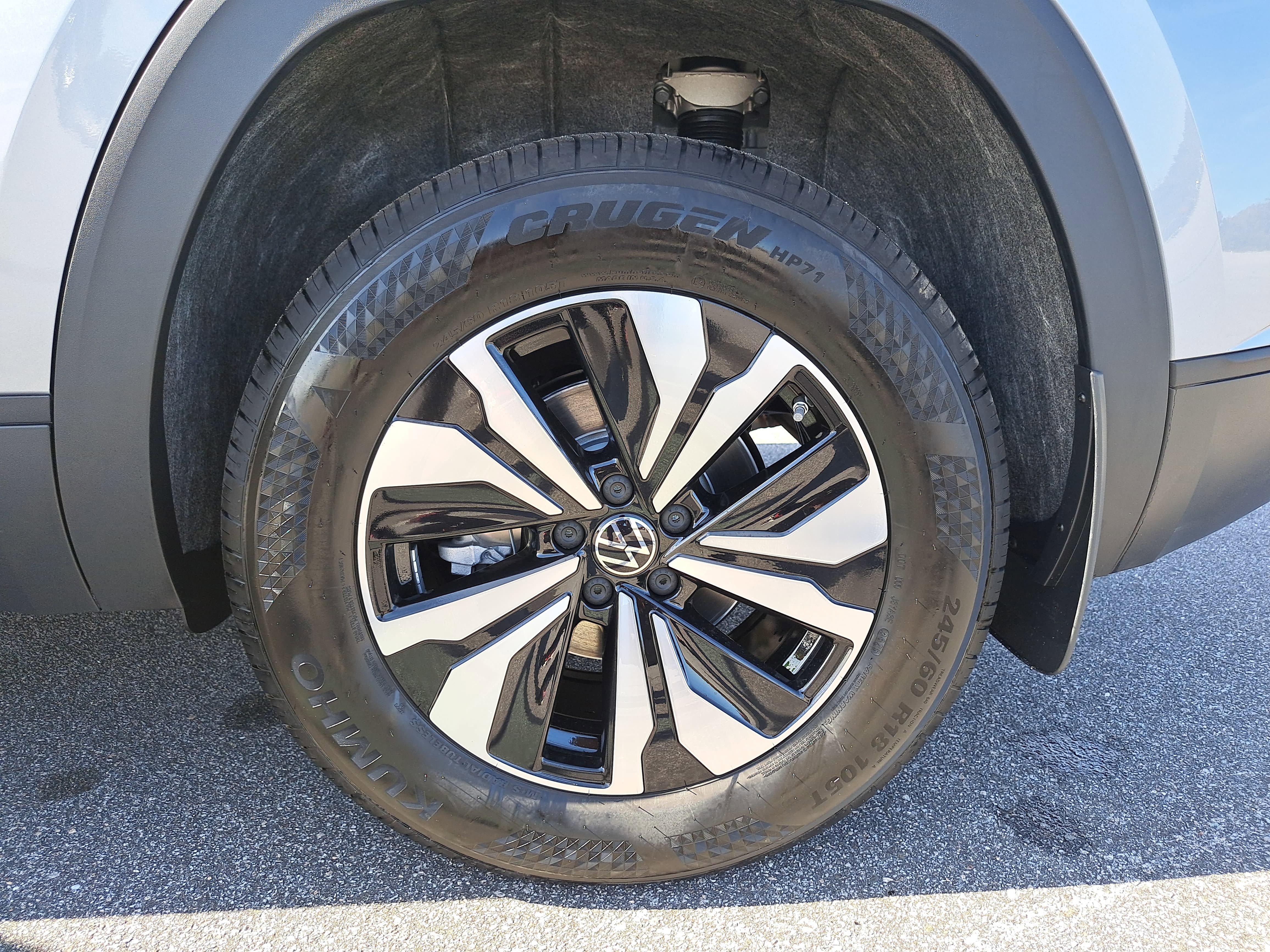 New 2026 Volkswagen Atlas Cross Sport SE FWD image 30