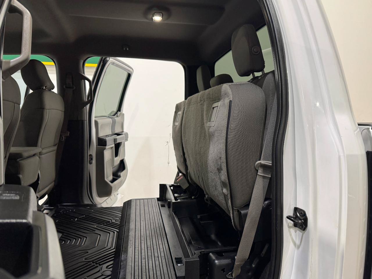 Used 2017 Ford F250 XLT AWD/4WD image 19