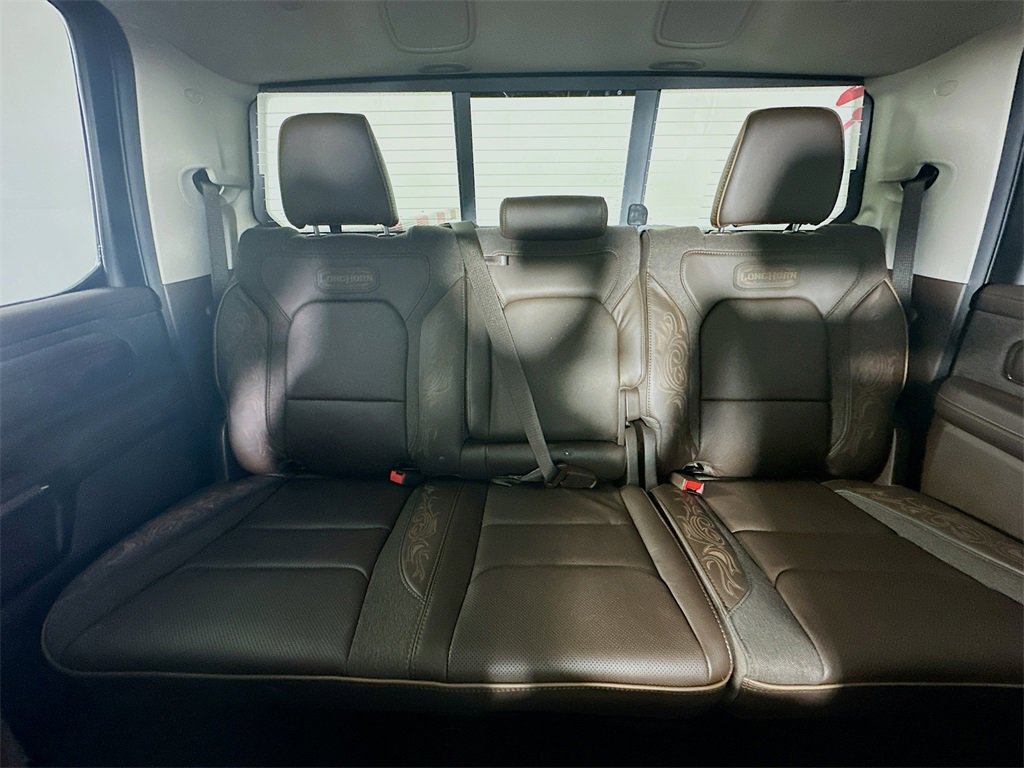 New 2025 RAM 1500 Limited image 10