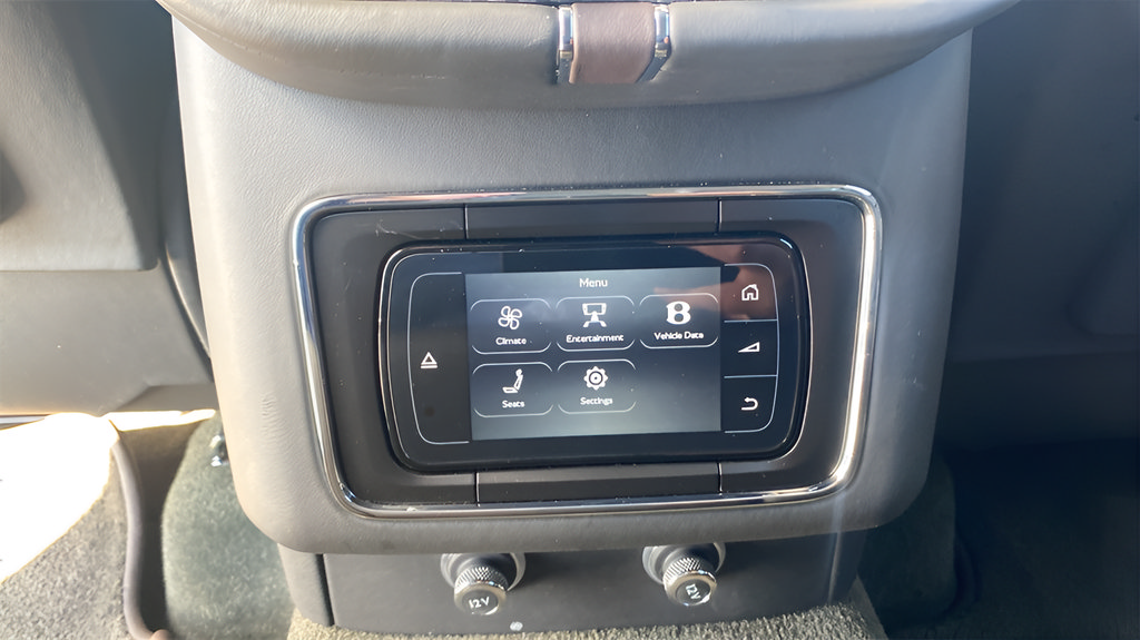 Used 2020 Bentley Bentayga Speed AWD/4WD image 11