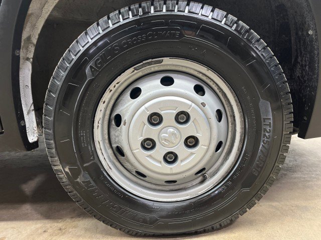 Used 2019 RAM ProMaster 3500 w/ Premium Appearance Group FWD image 28