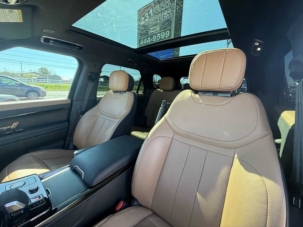 Used 2023 Land Rover Range Rover Sport SE Dynamic image 13