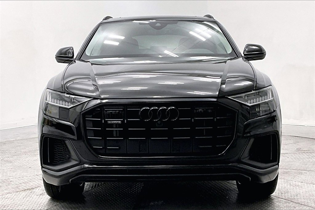 Used 2023 Audi Q8 Premium Plus w/ Premium Plus Package image 3