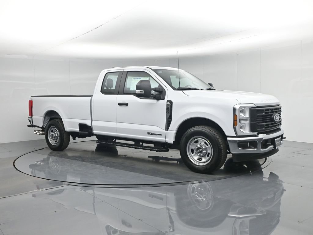 New 2026 Ford F350 XL w/ XL Chrome Package RWD image 22