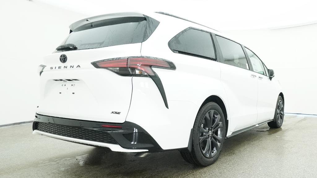 New 2026 Toyota Sienna XSE FWD image 21