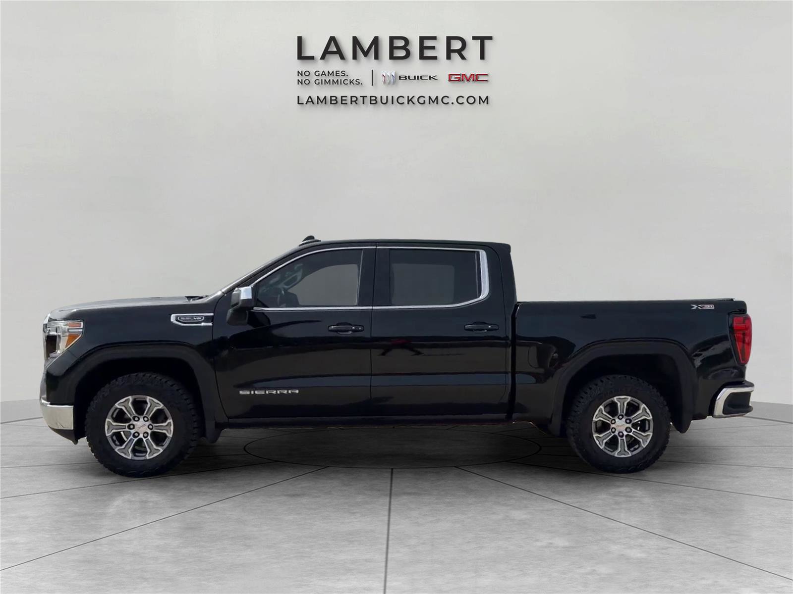 Used 2019 GMC Sierra 1500 SLE w/ SLE Value Package AWD/4WD image 2
