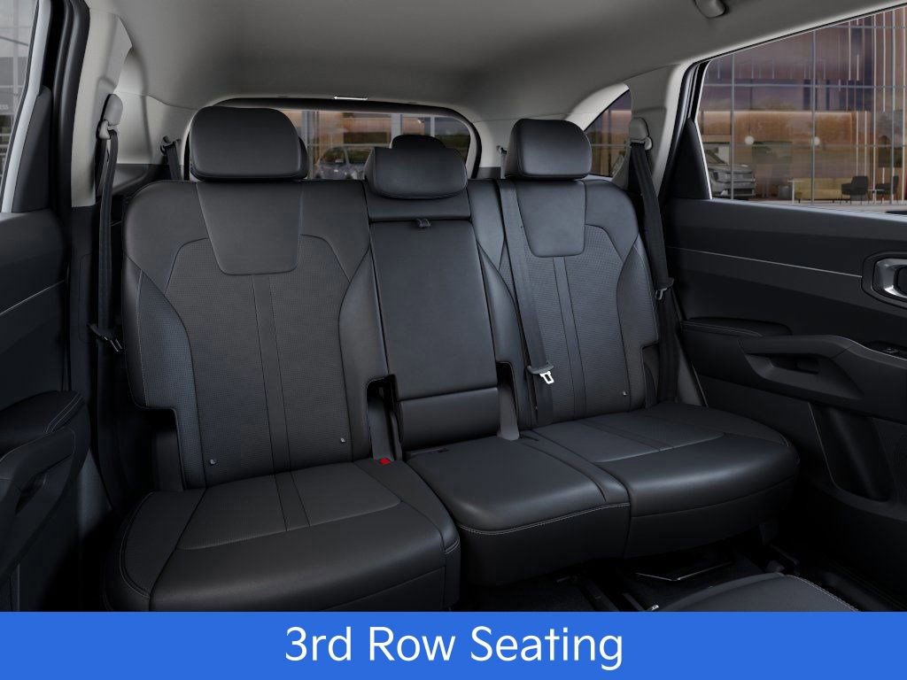 Used 2025 Kia Sorento S image 17